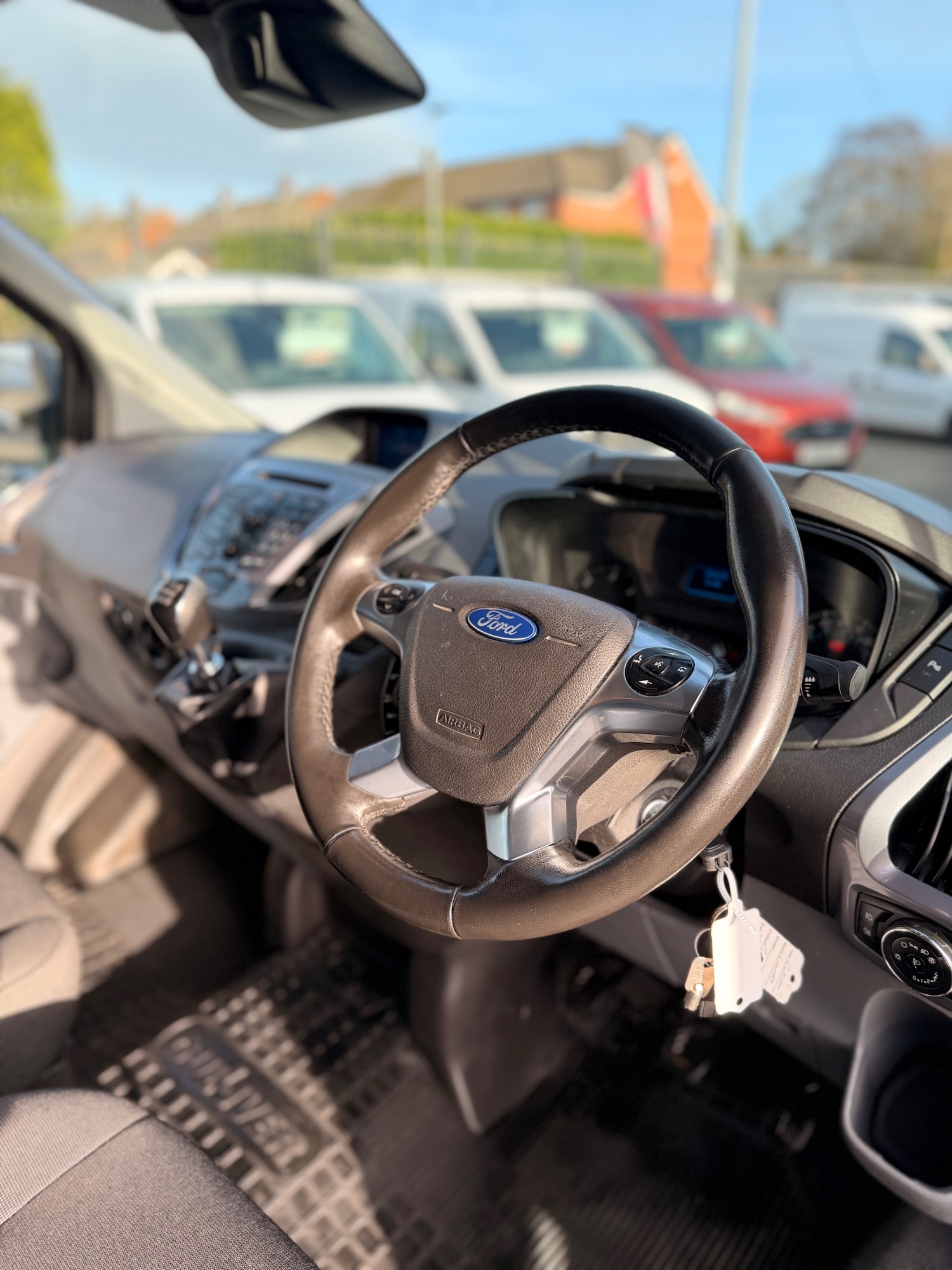 Used Ford Transit Custom 2017 for sale - 76908294: Photo 14