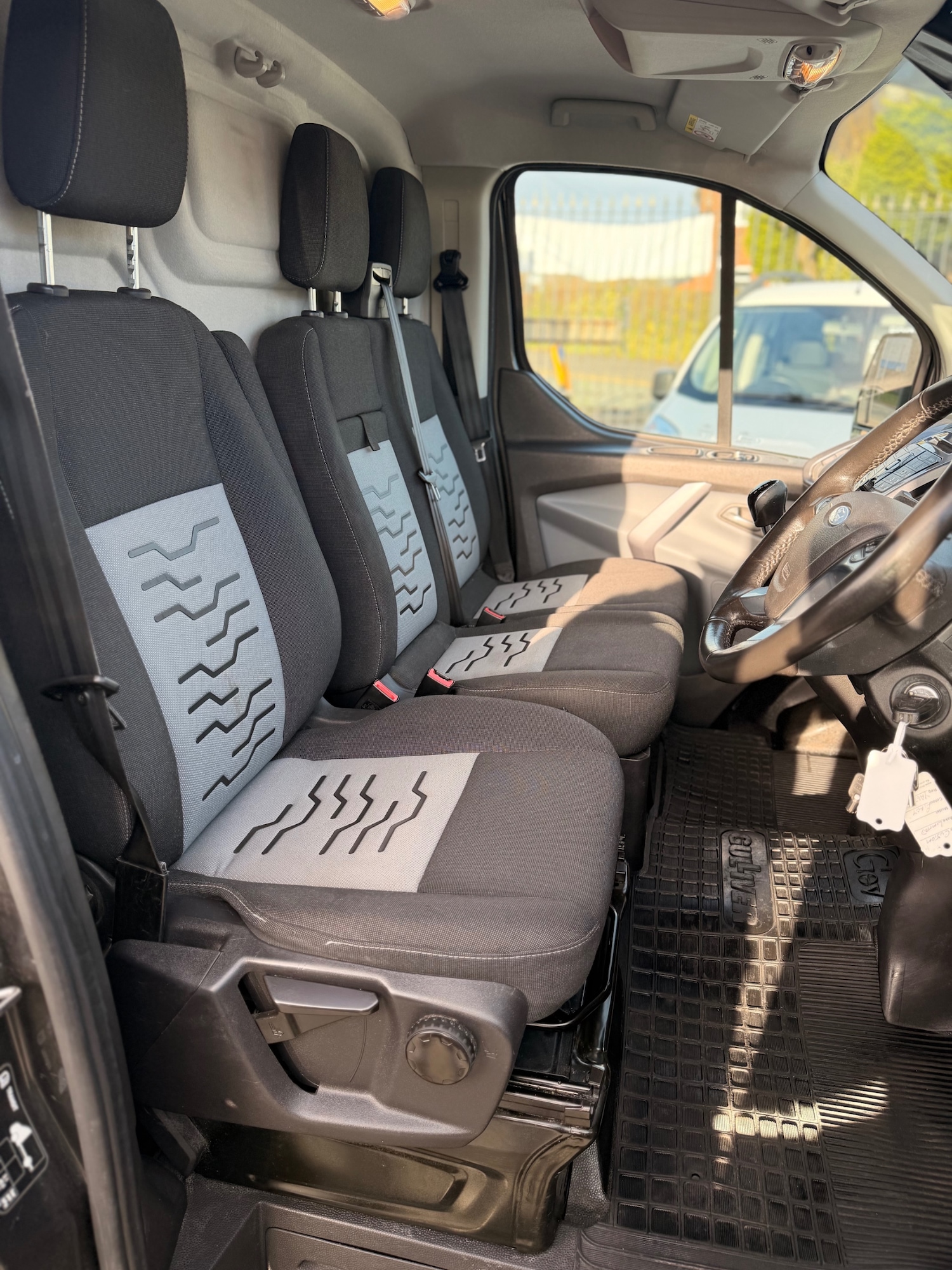 Used Ford Transit Custom 2017 for sale - 76908294: Photo 15