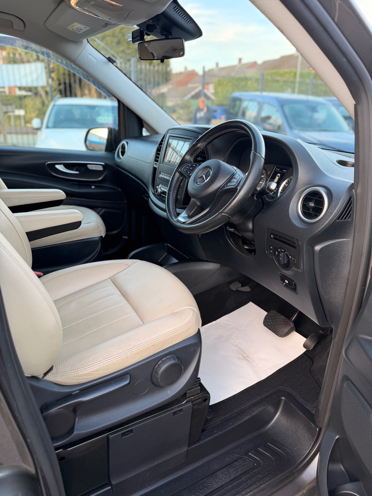 Used Mercedes-Benz Vito 2016 for sale - 77669220: Photo 14