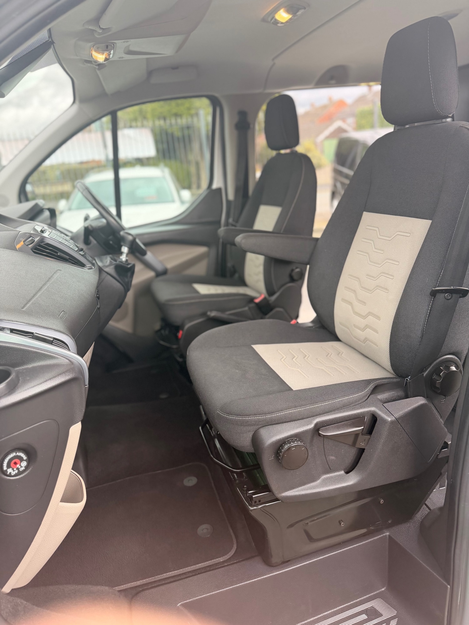 Used Ford Transit Custom 2015 for sale - 77851109: Photo 13