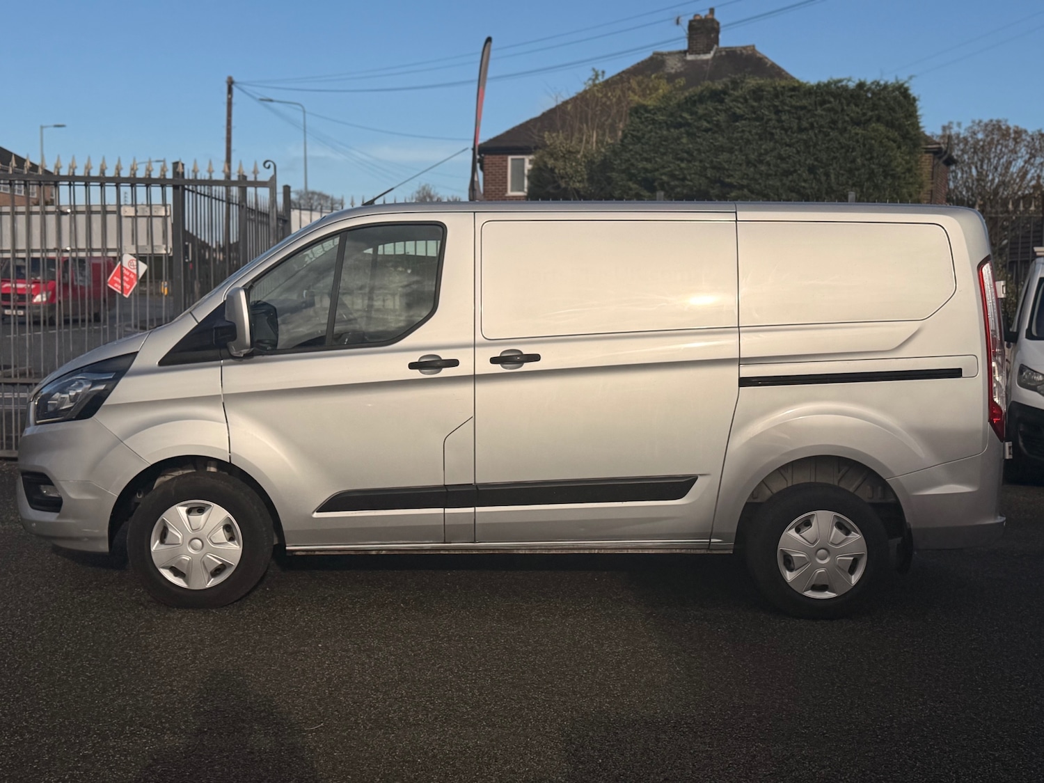Used Ford Transit Custom 2021 for sale - 76571291: Photo 2