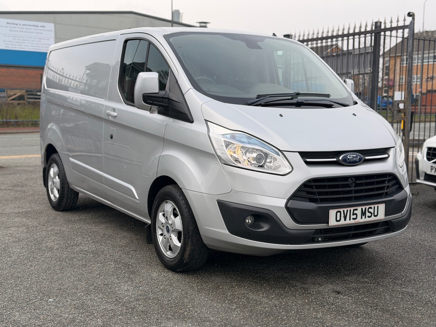 Used Ford Transit Custom 2015 for sale - 77695317: Photo 6