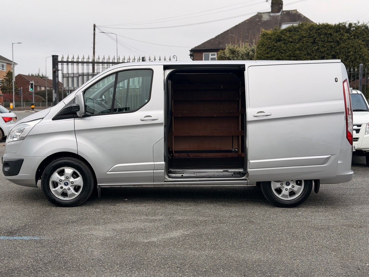 Used Ford Transit Custom 2015 for sale - 77695317: Photo 9