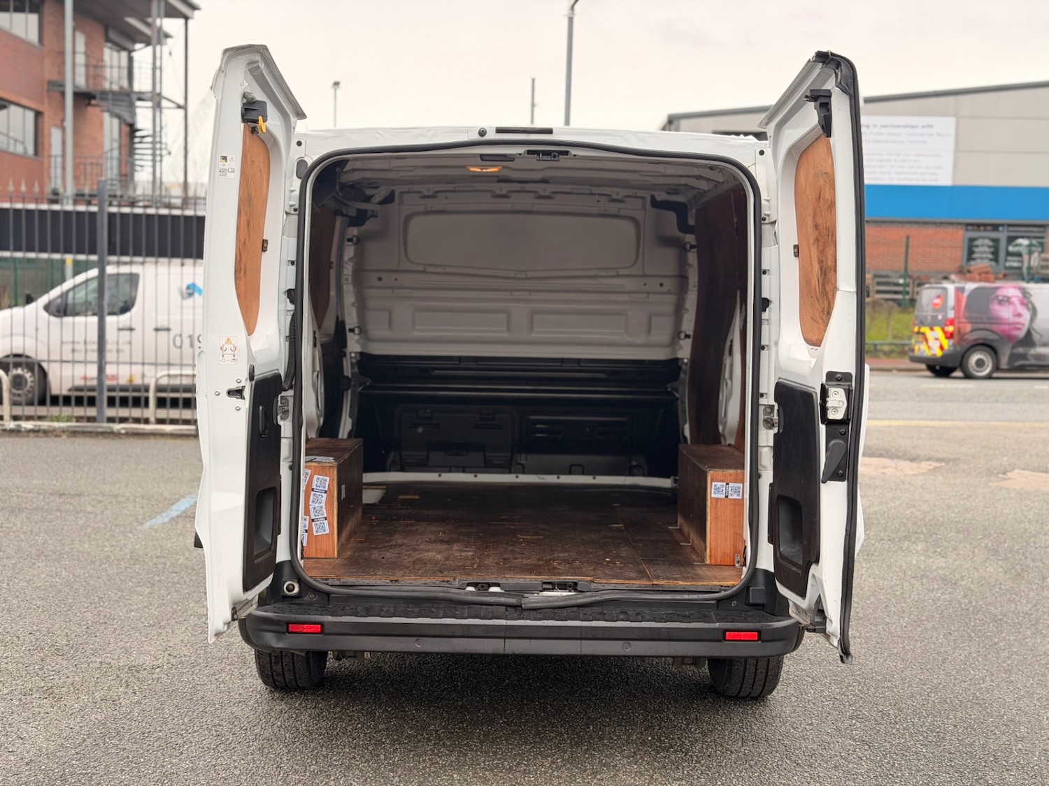 Used Renault Trafic 2022 for sale - 77715173: Photo 10