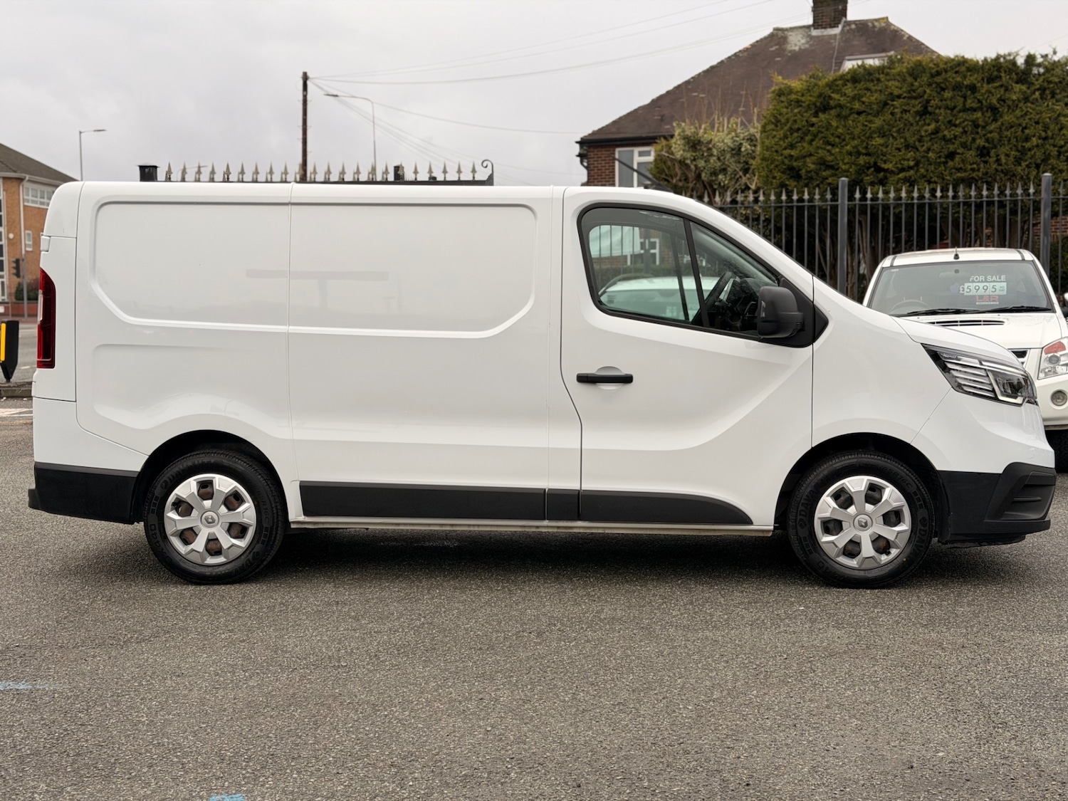 Used Renault Trafic 2022 for sale - 77715173: Photo 8