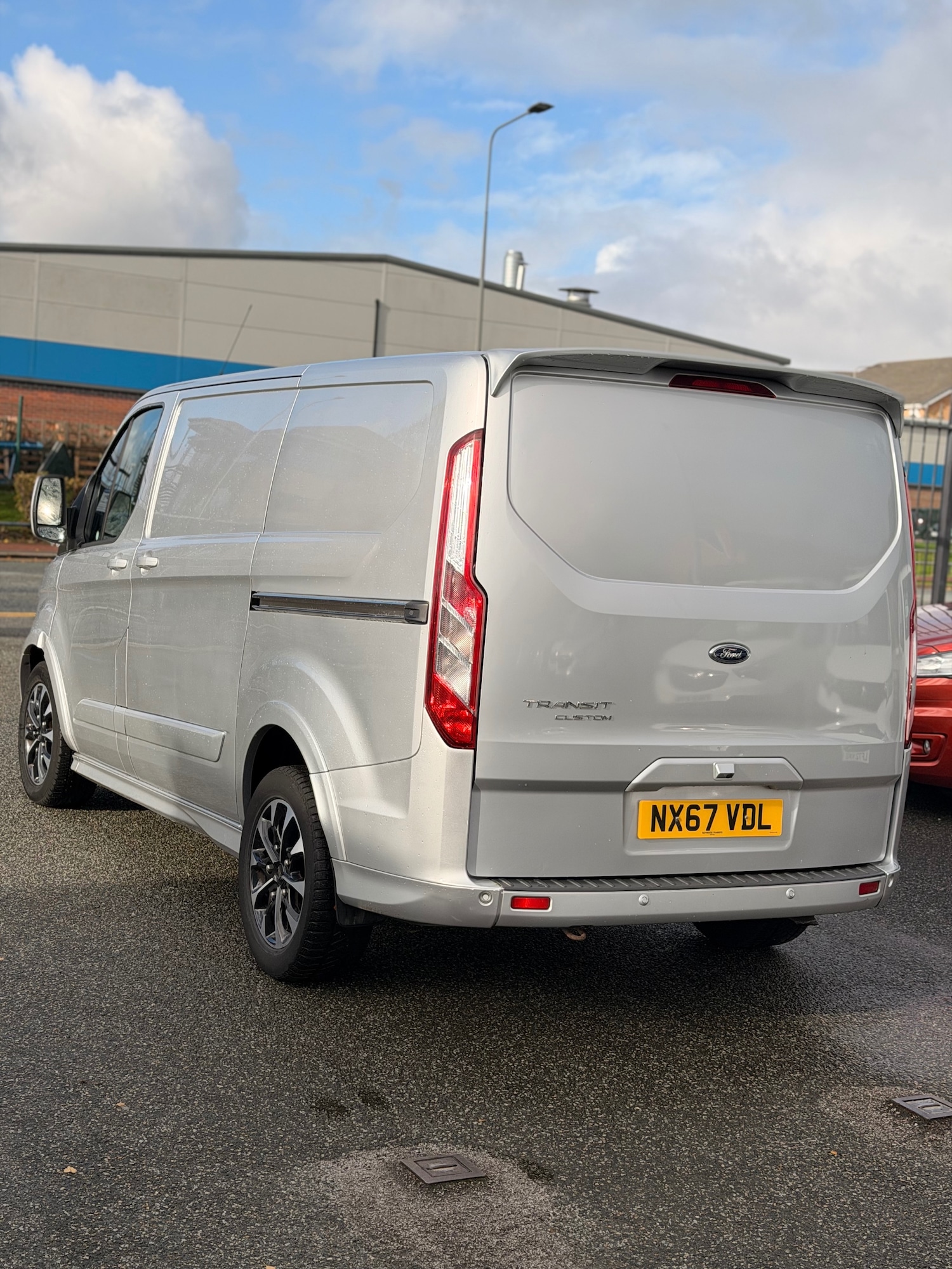 Used Ford Transit Custom 2017 for sale - 76445055: Photo 3