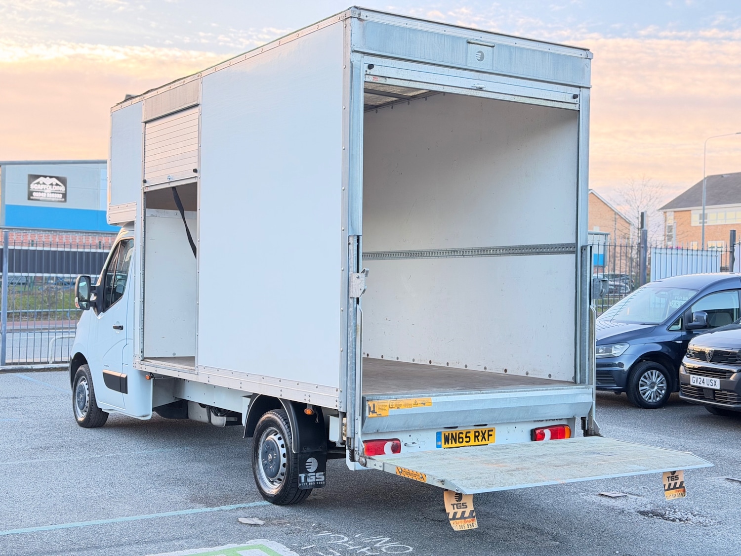 Used Vauxhall Movano 2015 for sale - 77939274: Photo 2