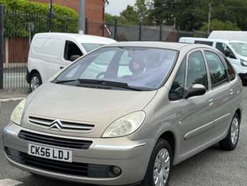 2006 (56) - 1.6i 16V Desire 5dr