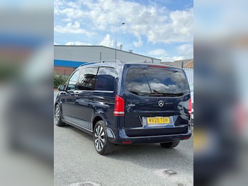 Used Mercedes-Benz Vito 2020 for sale - 75836643: Photo