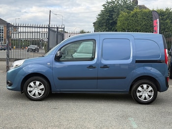 Used Renault Kangoo 2017 for sale - 79620806: Photo