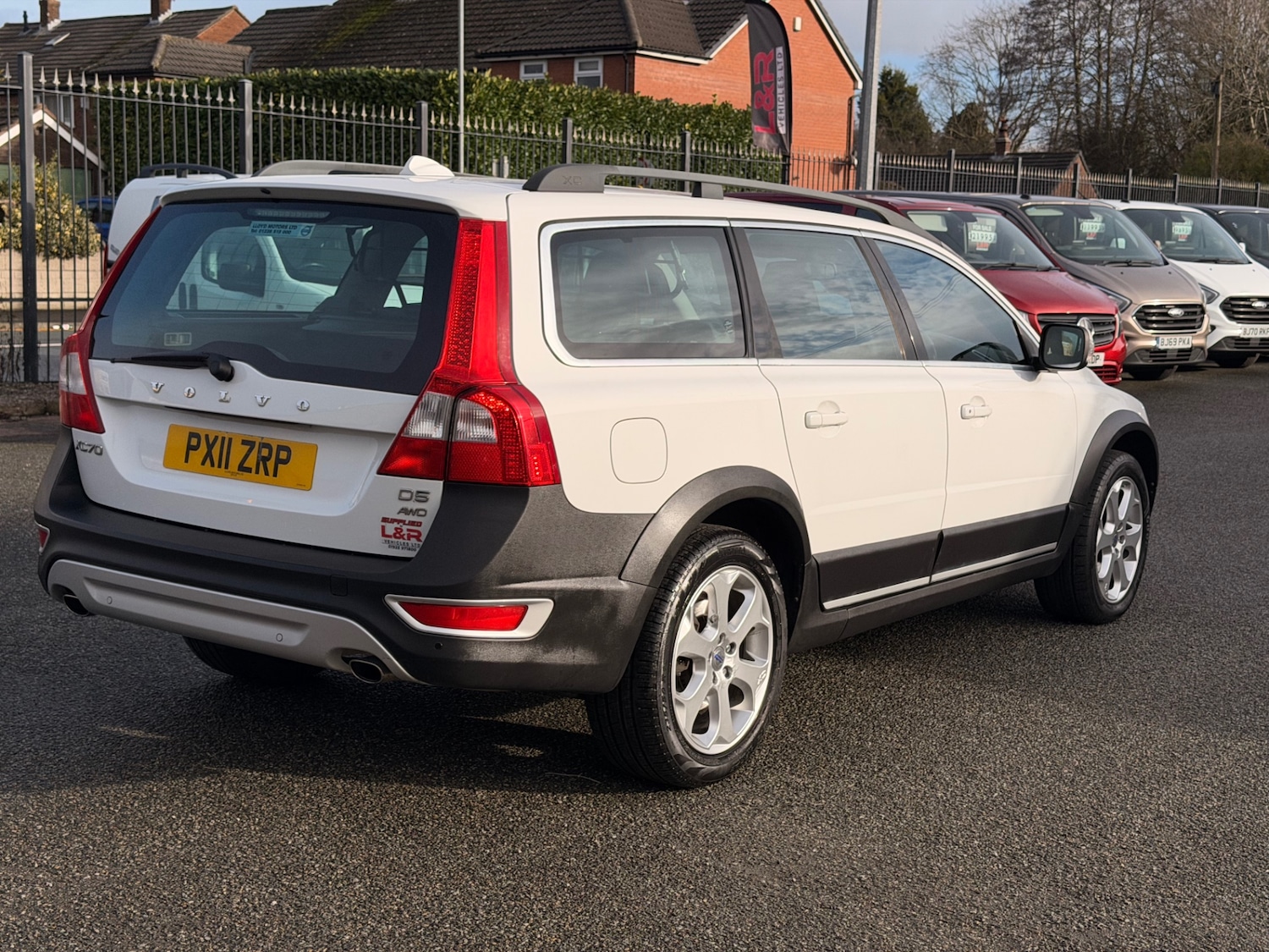 Used Volvo XC70 2011 for sale - 77395351: Photo 6