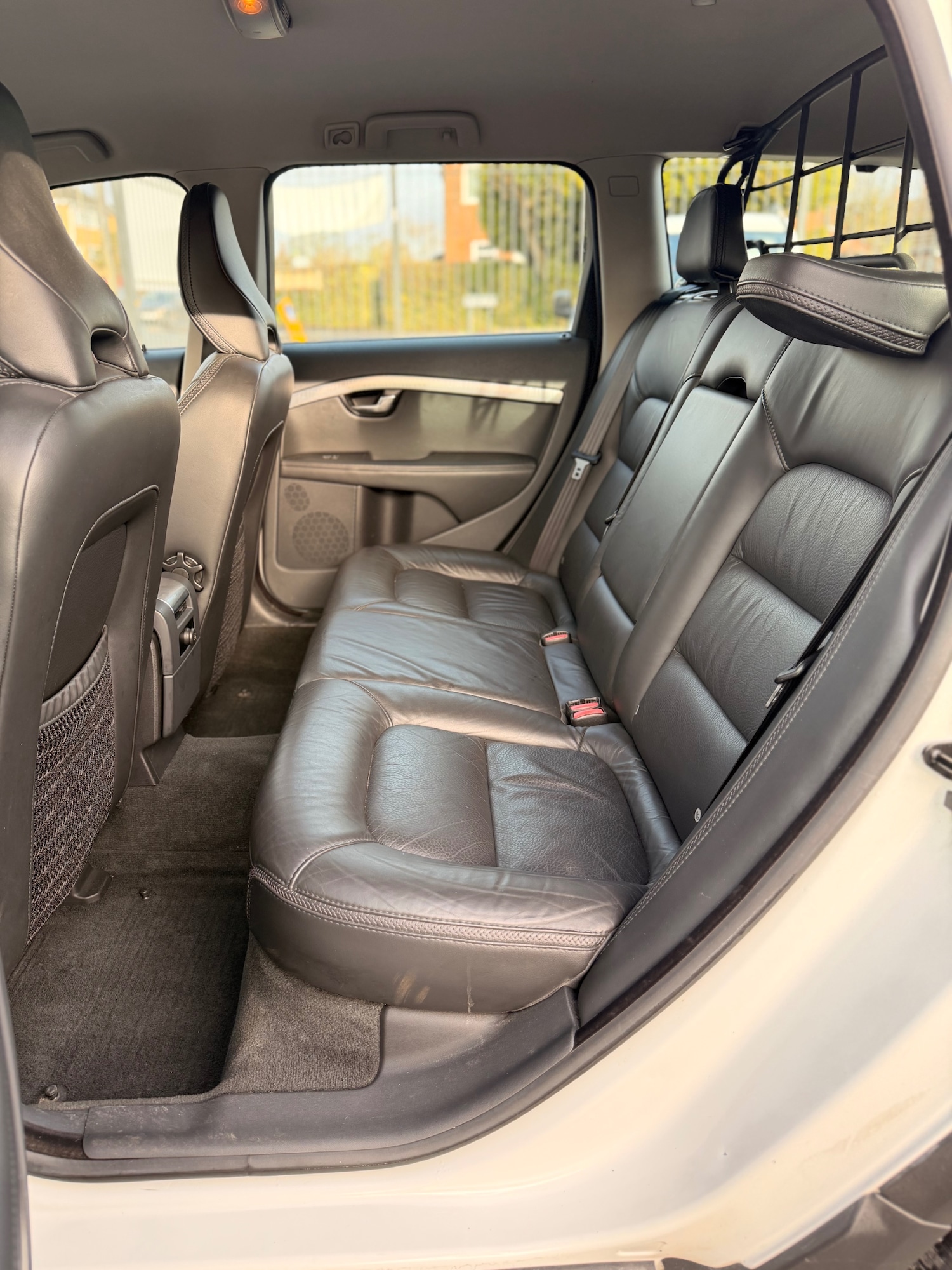 Used Volvo XC70 2011 for sale - 77395351: Photo 8