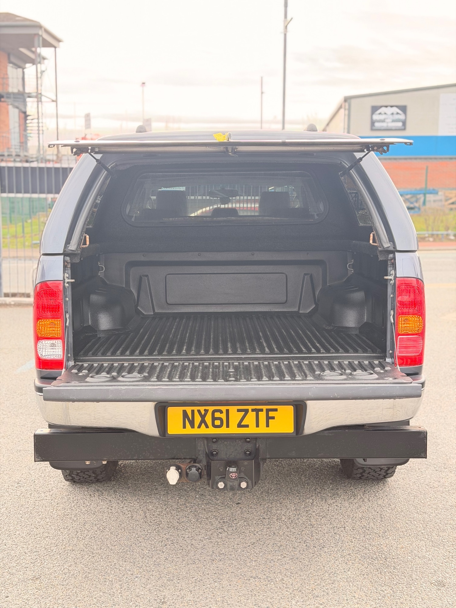 Used Toyota Hilux 2011 for sale - 78045974: Photo 5