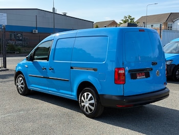 Used Volkswagen Caddy Maxi 2016 for sale - 79463625: Photo