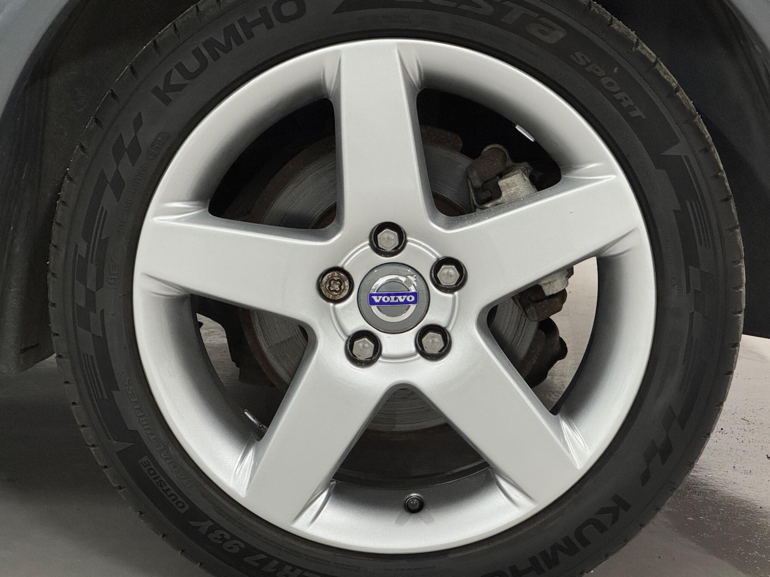 Used Volvo C30 2008 for sale - 77997732: Photo 6