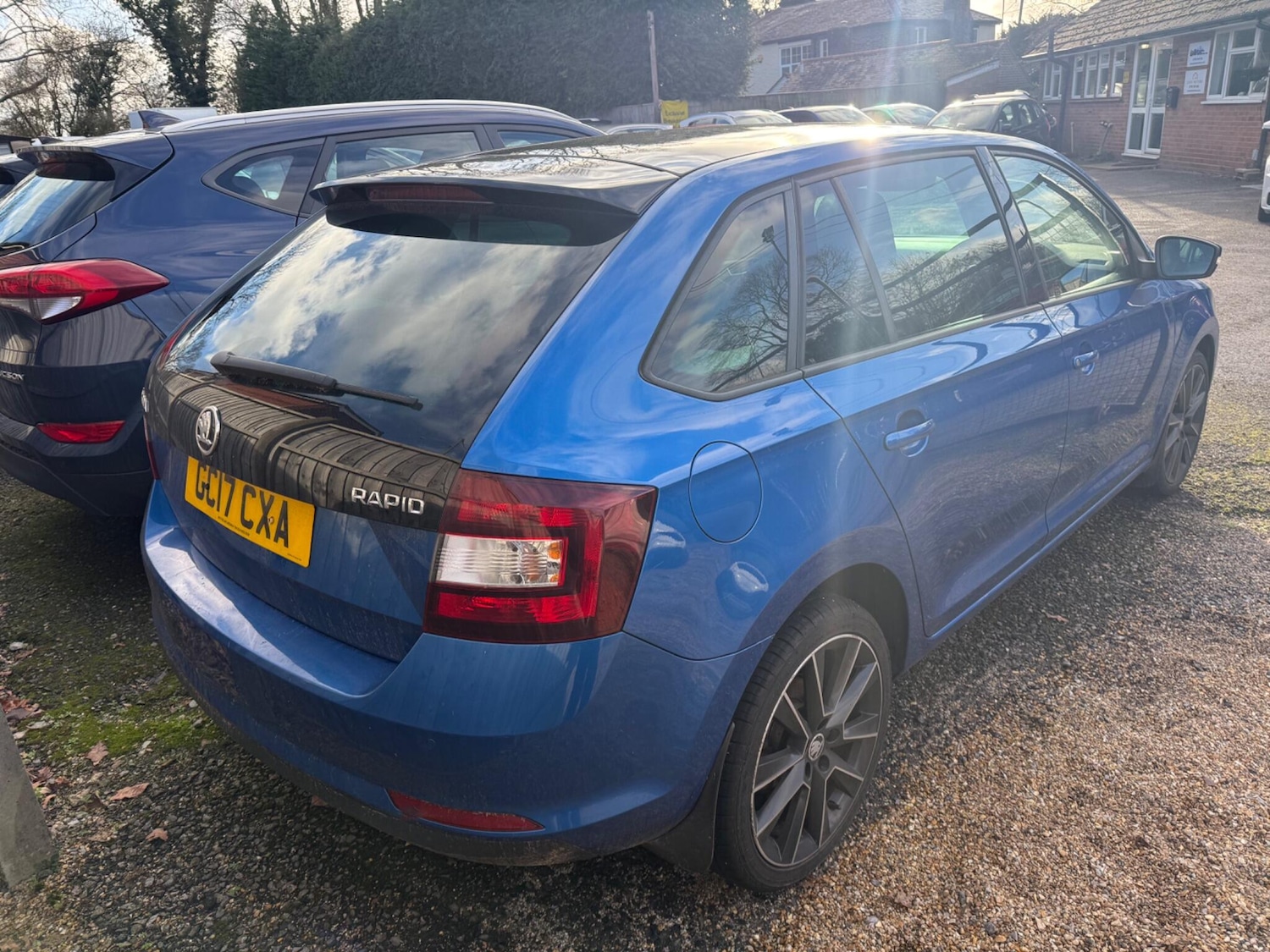 Used Skoda Rapid Spaceback 2017 for sale - 77942330: Photo 2