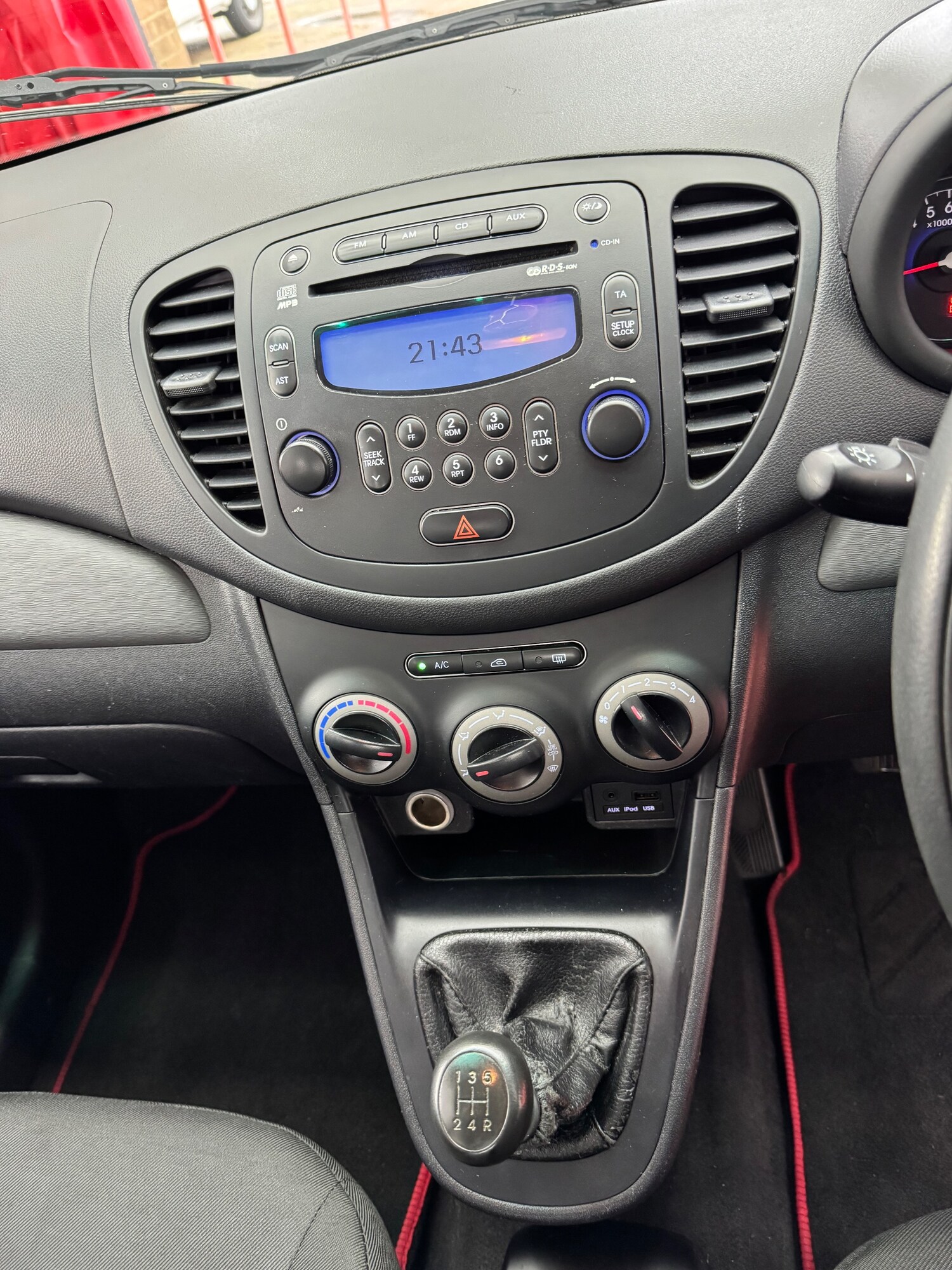 Used Hyundai i10 2012 for sale - 78009300: Photo 16