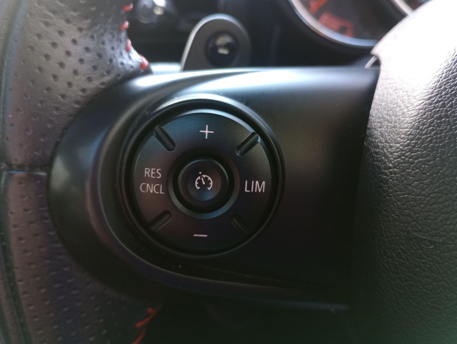 Used MINI Clubman 2018 for sale - 77966314: Photo 12