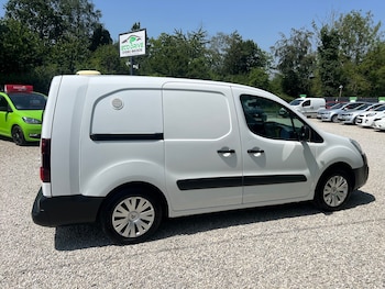 Used Citroen Berlingo 2015 for sale - 78888231: Photo