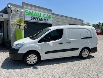 Used Citroen Berlingo 2015 for sale - 78888231: Photo