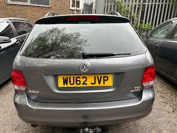 Used Volkswagen Golf 2012 for sale - 77997712: Photo