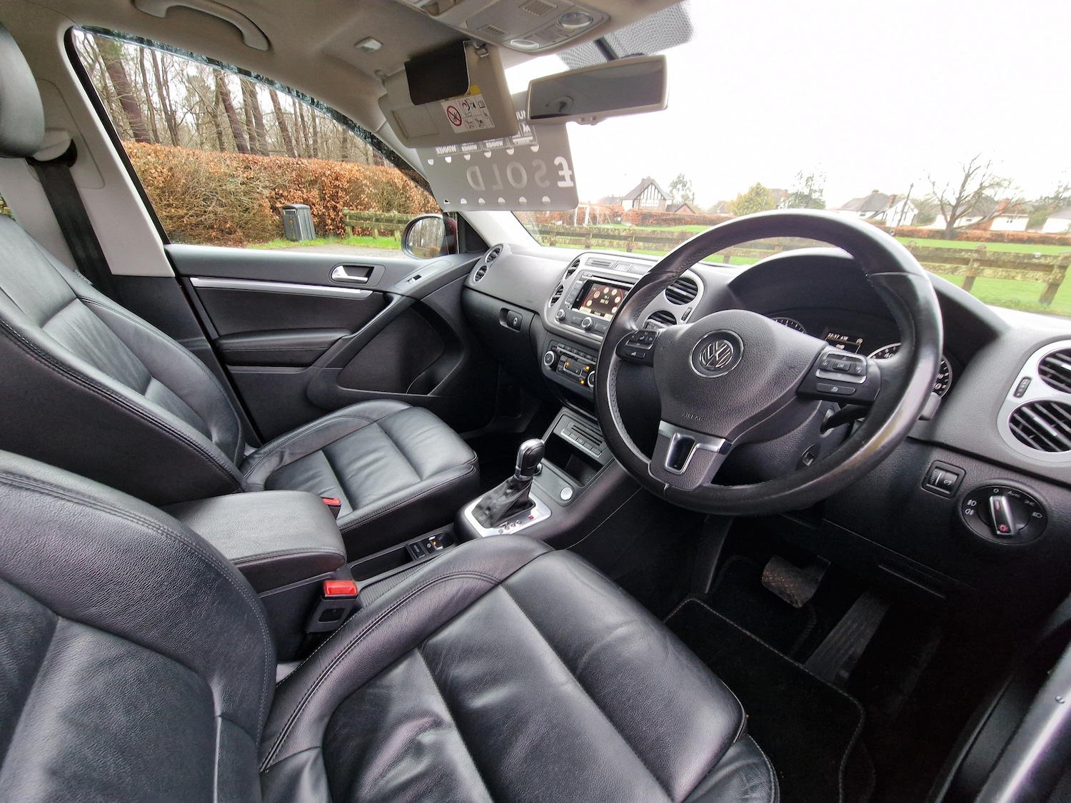 Used Volkswagen Tiguan 2015 for sale - 77638790: Photo 11