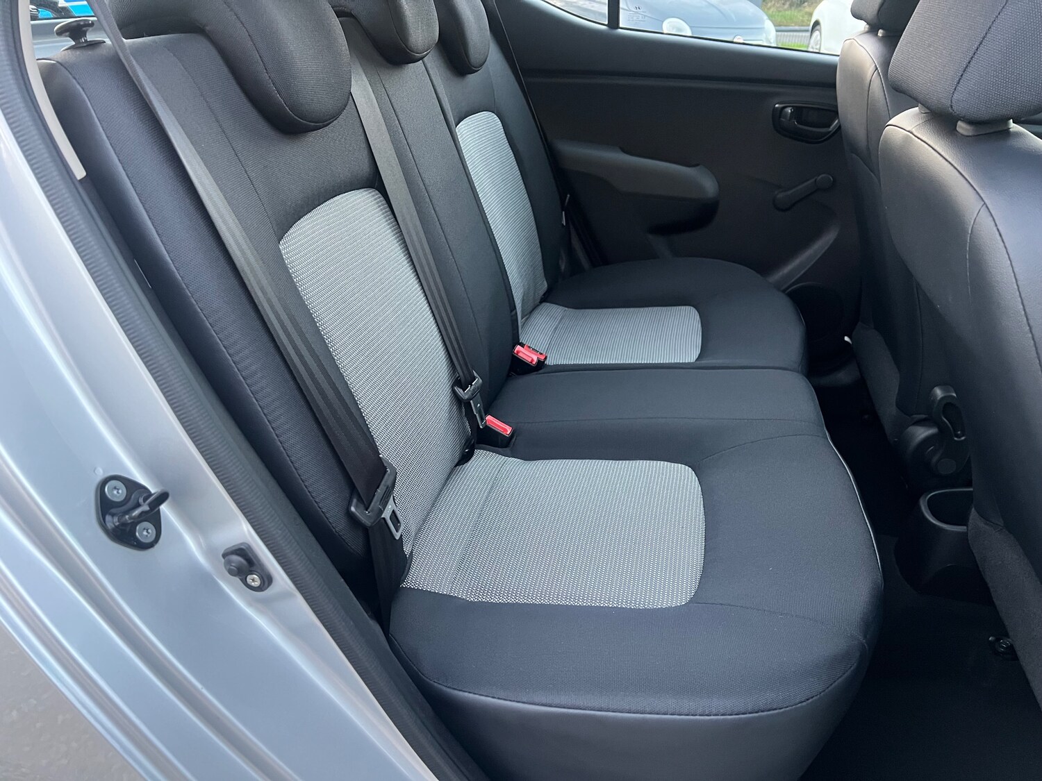 Used Hyundai i10 2010 for sale - 77879238: Photo 15