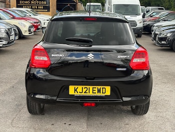 Used Suzuki Swift 2021 for sale - 78501994: Photo
