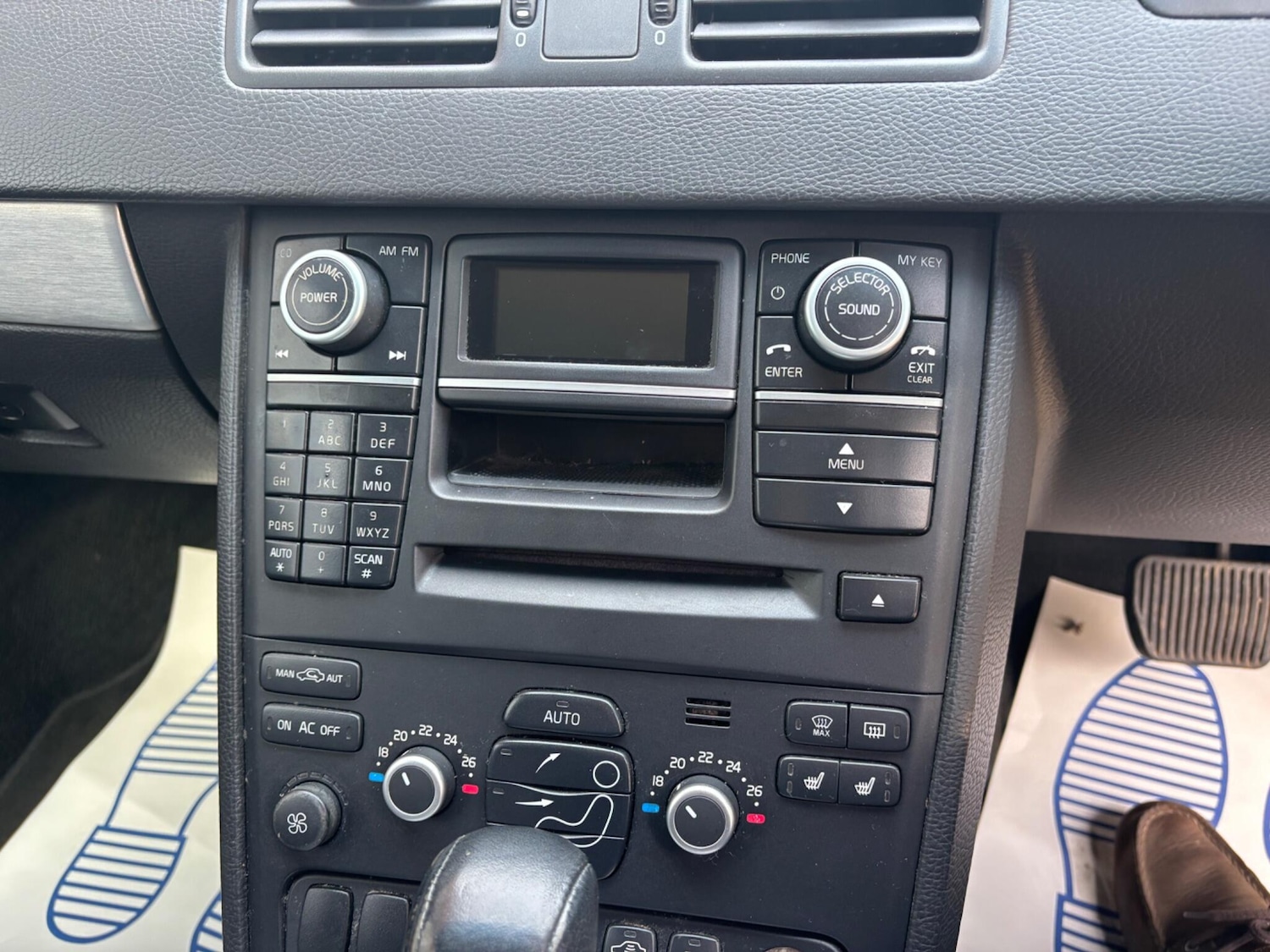 Used Volvo XC90 2014 for sale - 77966329: Photo 17