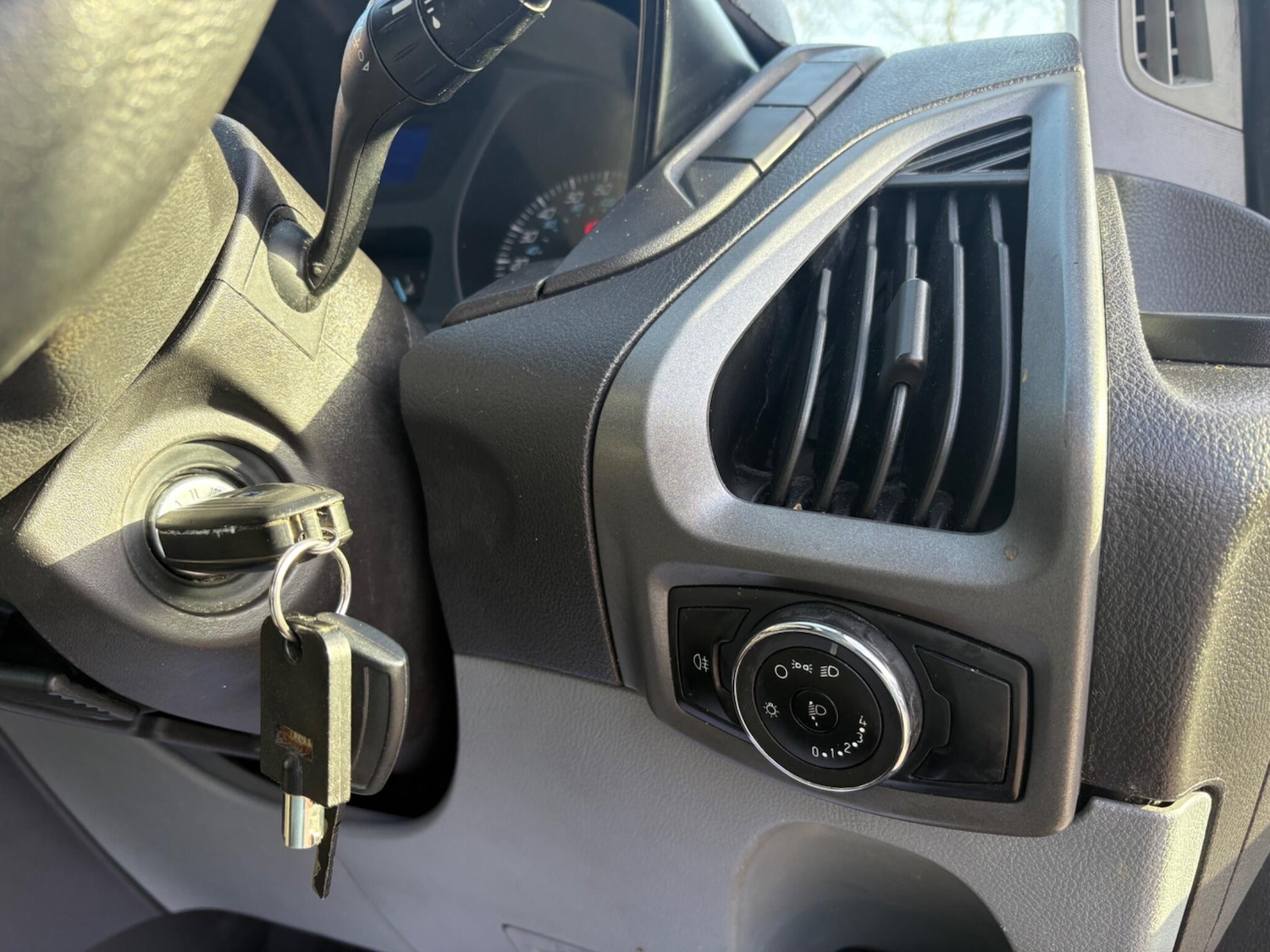 Used Ford Transit Custom 2015 for sale - 77981404: Photo 9