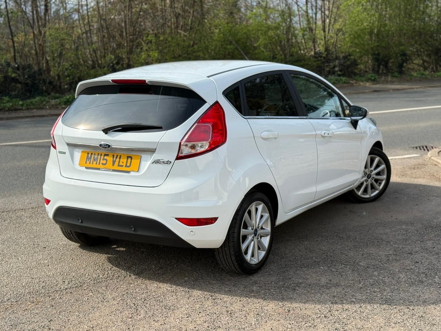 Used Ford Fiesta 2015 for sale - 78002085: Photo 2