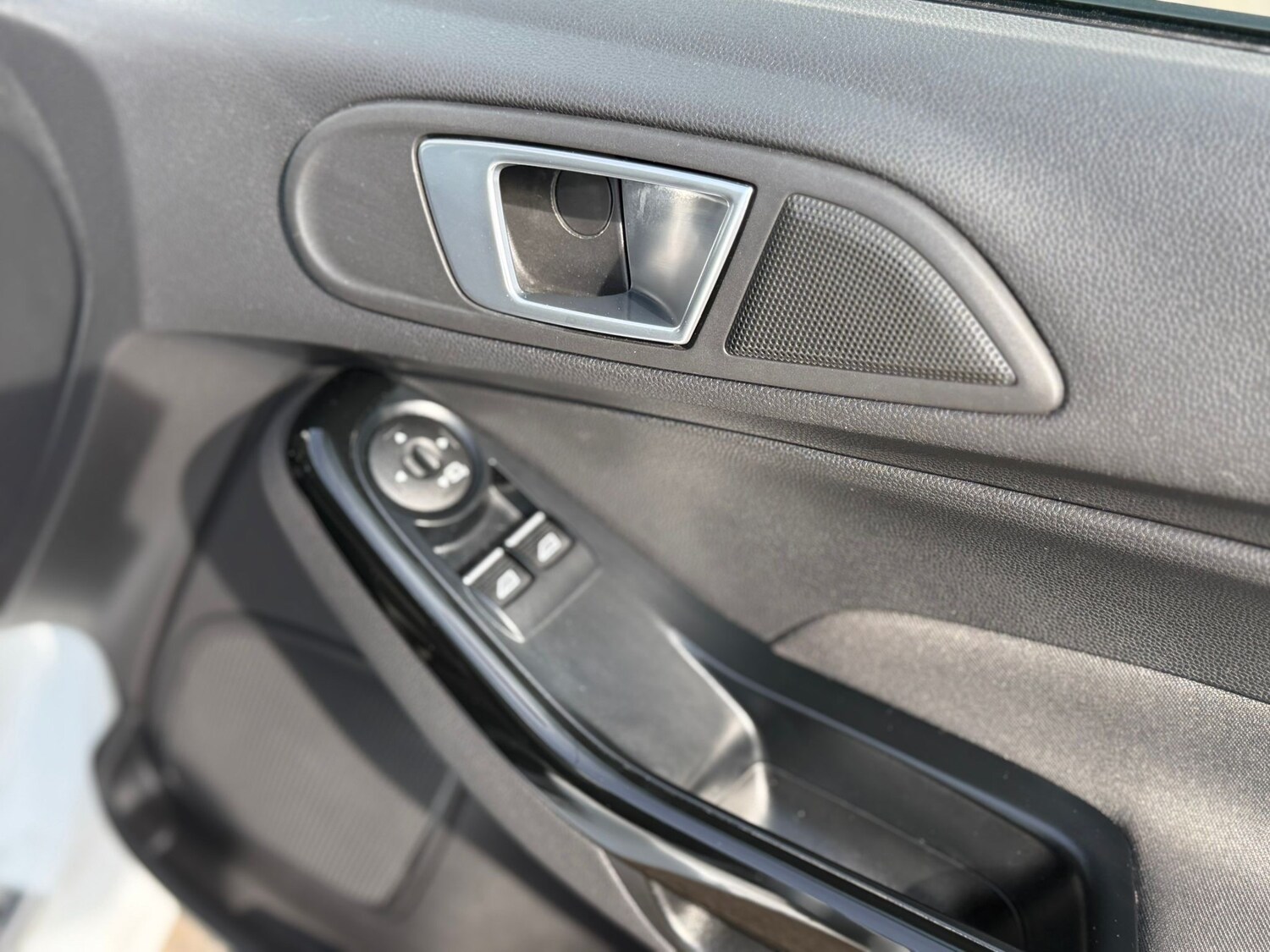 Used Ford Fiesta 2015 for sale - 78002085: Photo 22