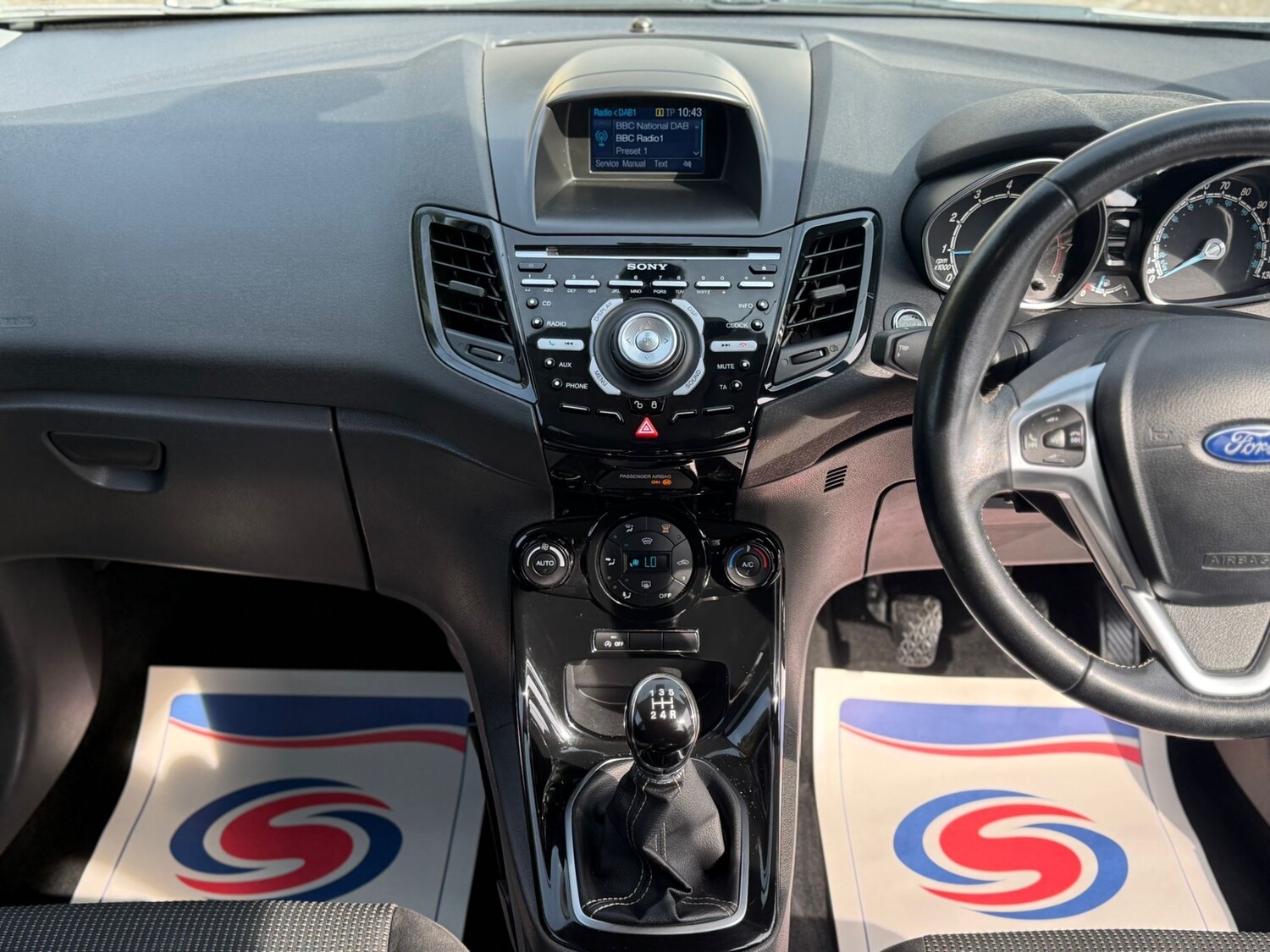 Used Ford Fiesta 2015 for sale - 78002085: Photo 24