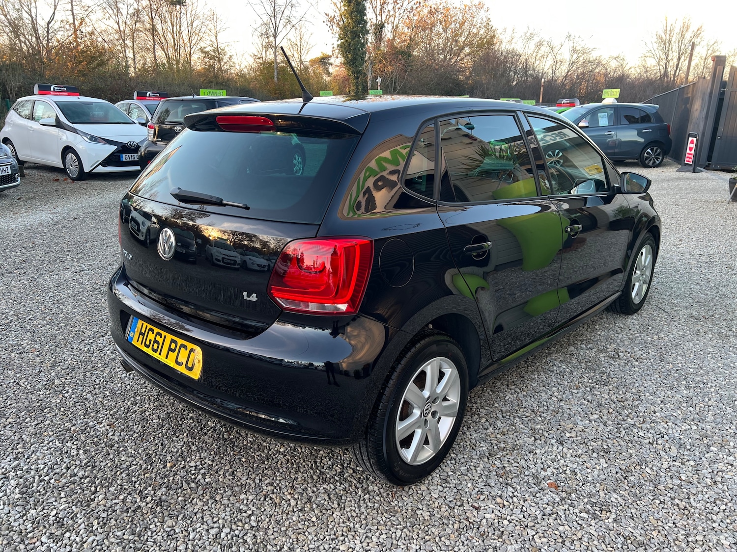 Used Volkswagen Polo 2011 for sale - 77879230: Photo 1