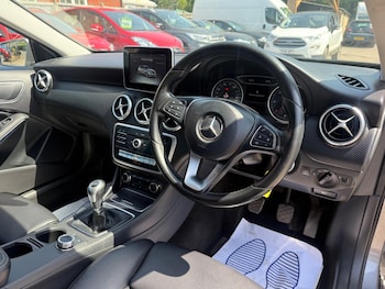 Used Mercedes-Benz A-Class 2015 for sale - 78650675: Photo