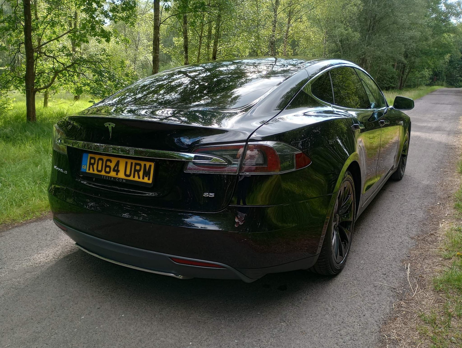 Used Tesla Model S 2014 for sale - 77966401: Photo 2