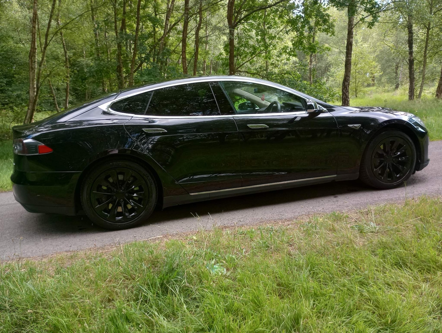 Used Tesla Model S 2014 for sale - 77966401: Photo 5