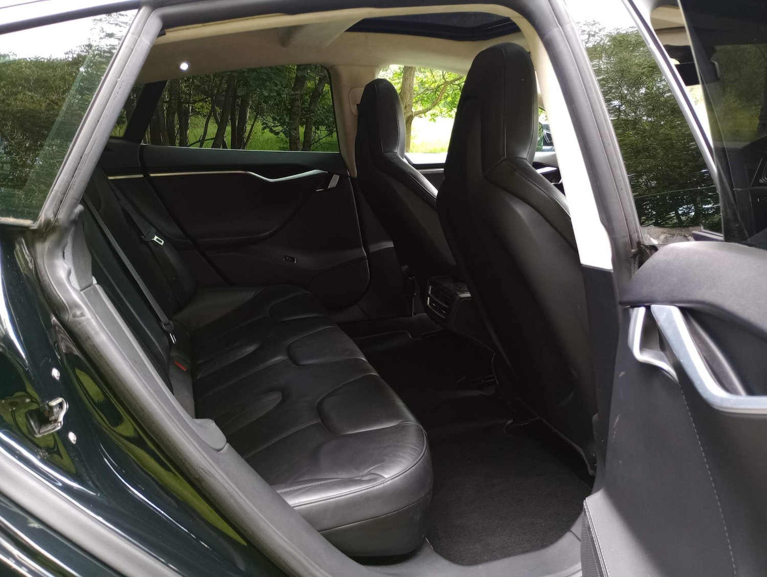 Used Tesla Model S 2014 for sale - 77966401: Photo 9