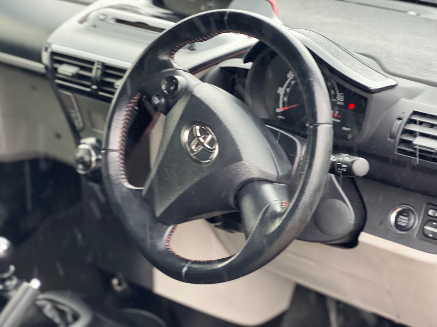 Used Toyota IQ 2012 for sale - 78009379: Photo 11