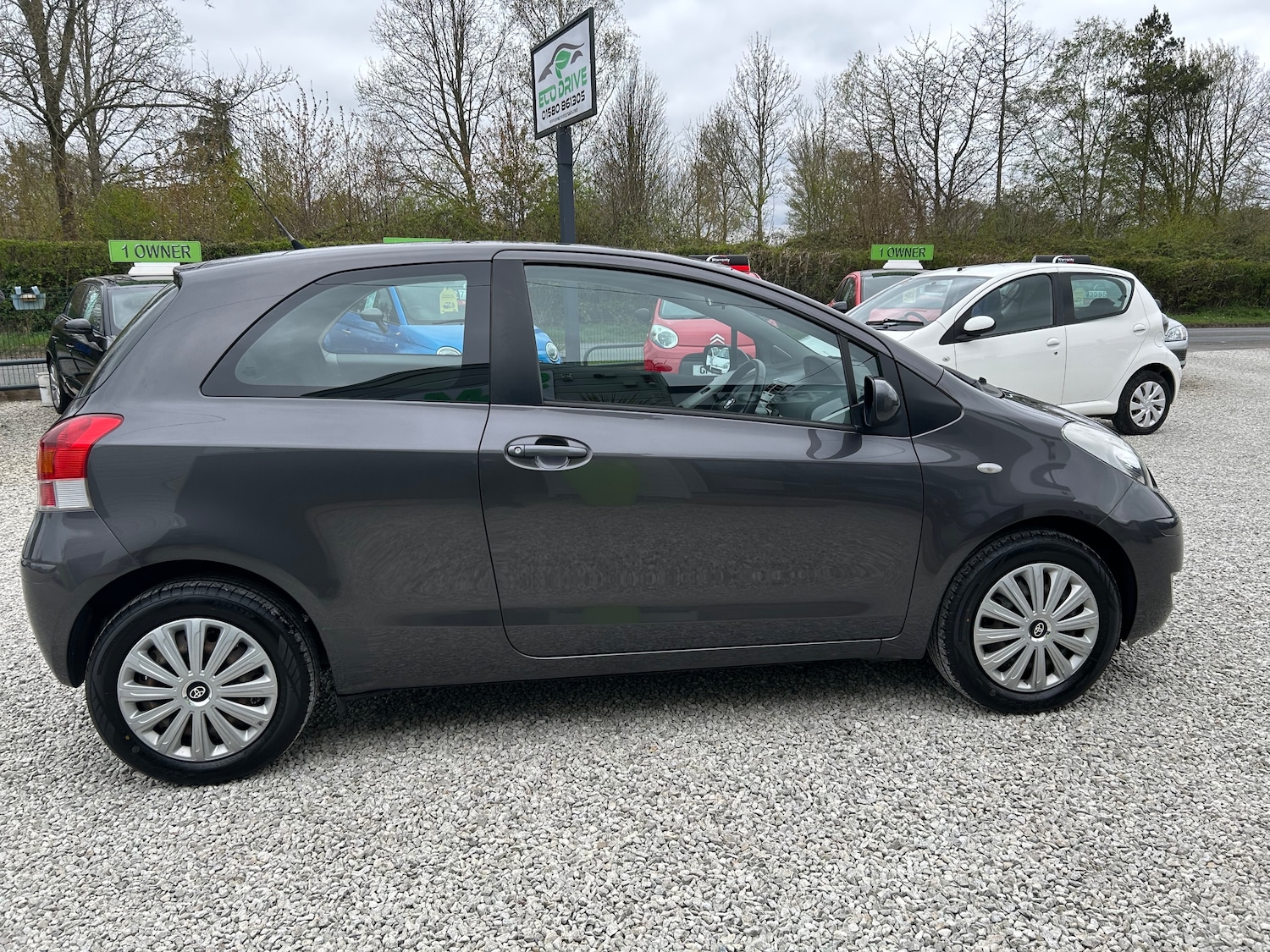 Used Toyota Yaris 2009 for sale - 77879283: Photo 1