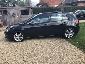 Used Volkswagen Golf 2015 for sale - 78089395: Photo