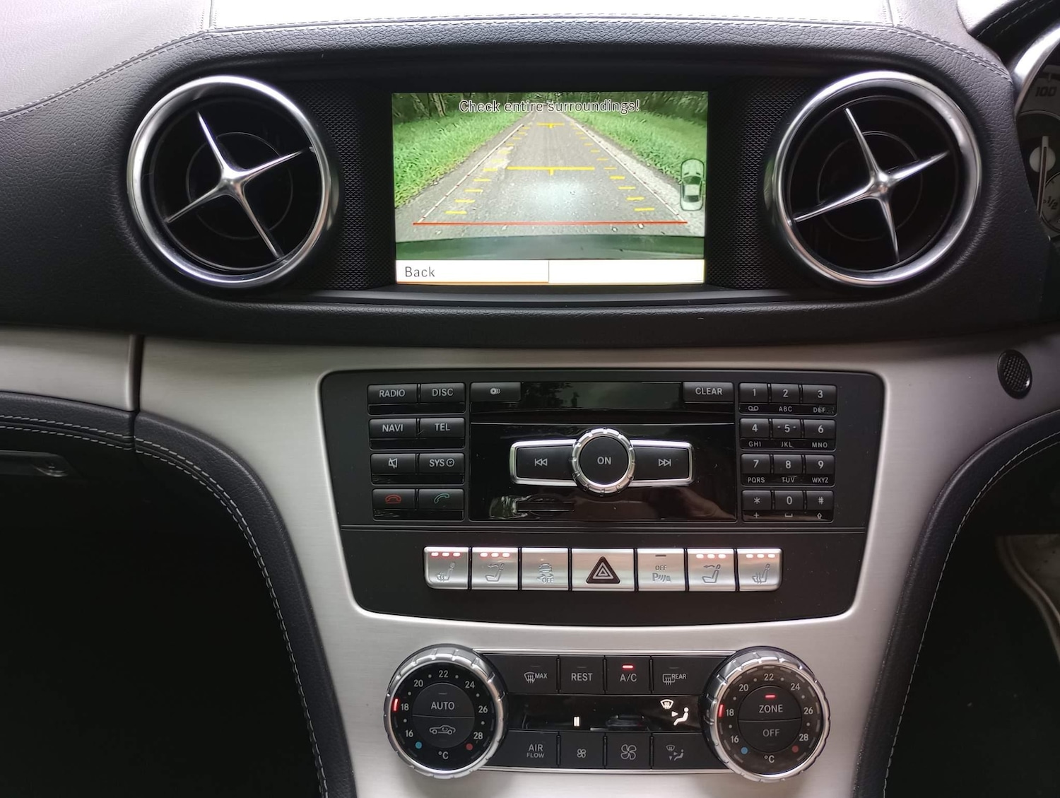 Used Mercedes-Benz SL 2012 for sale - 77966307: Photo 9
