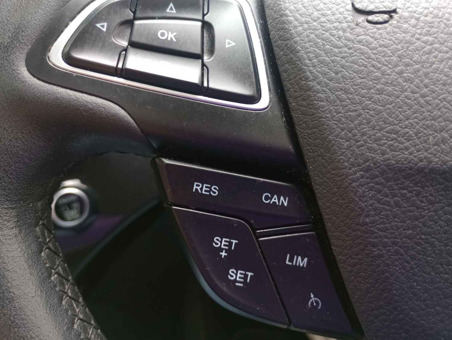 Used Ford Kuga 2017 for sale - 78213316: Photo 16