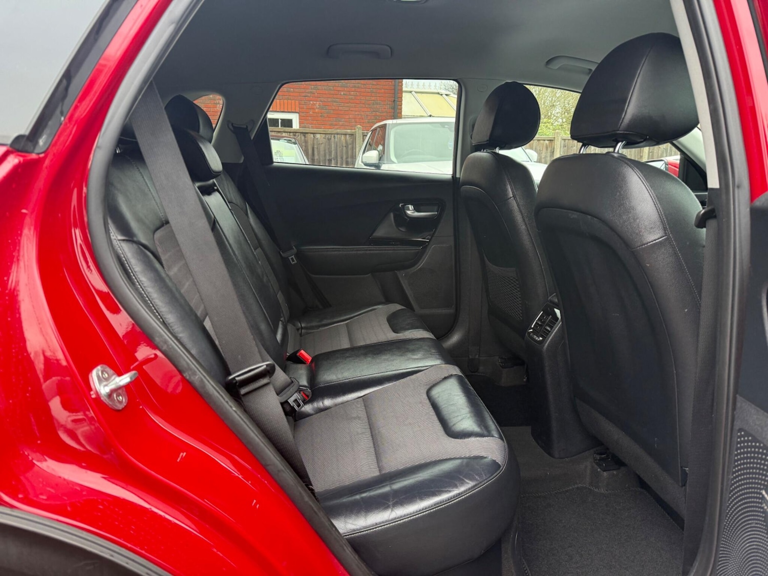 Used Kia Niro 2017 for sale - 77950528: Photo 15