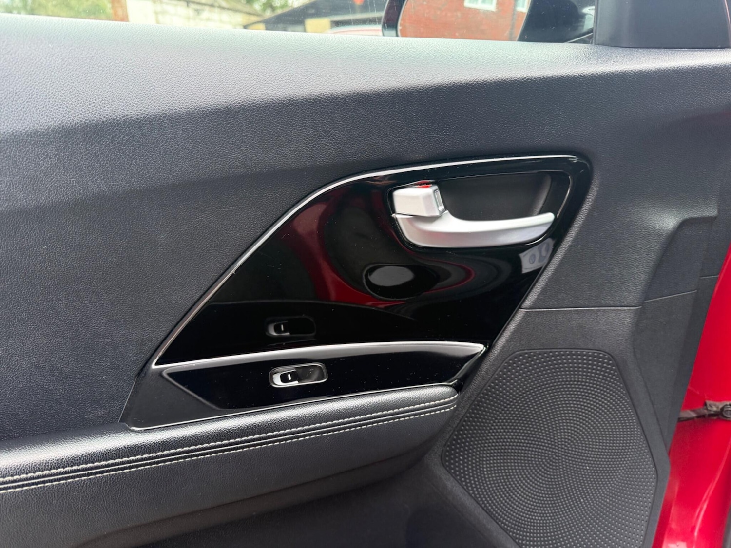 Used Kia Niro 2017 for sale - 77950528: Photo 21