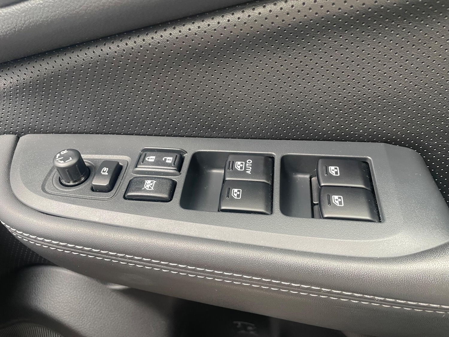 Used Subaru Outback 2015 for sale - 77927883: Photo 22