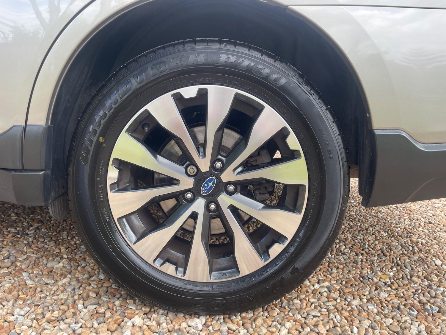 Used Subaru Outback 2015 for sale - 77927883: Photo 8