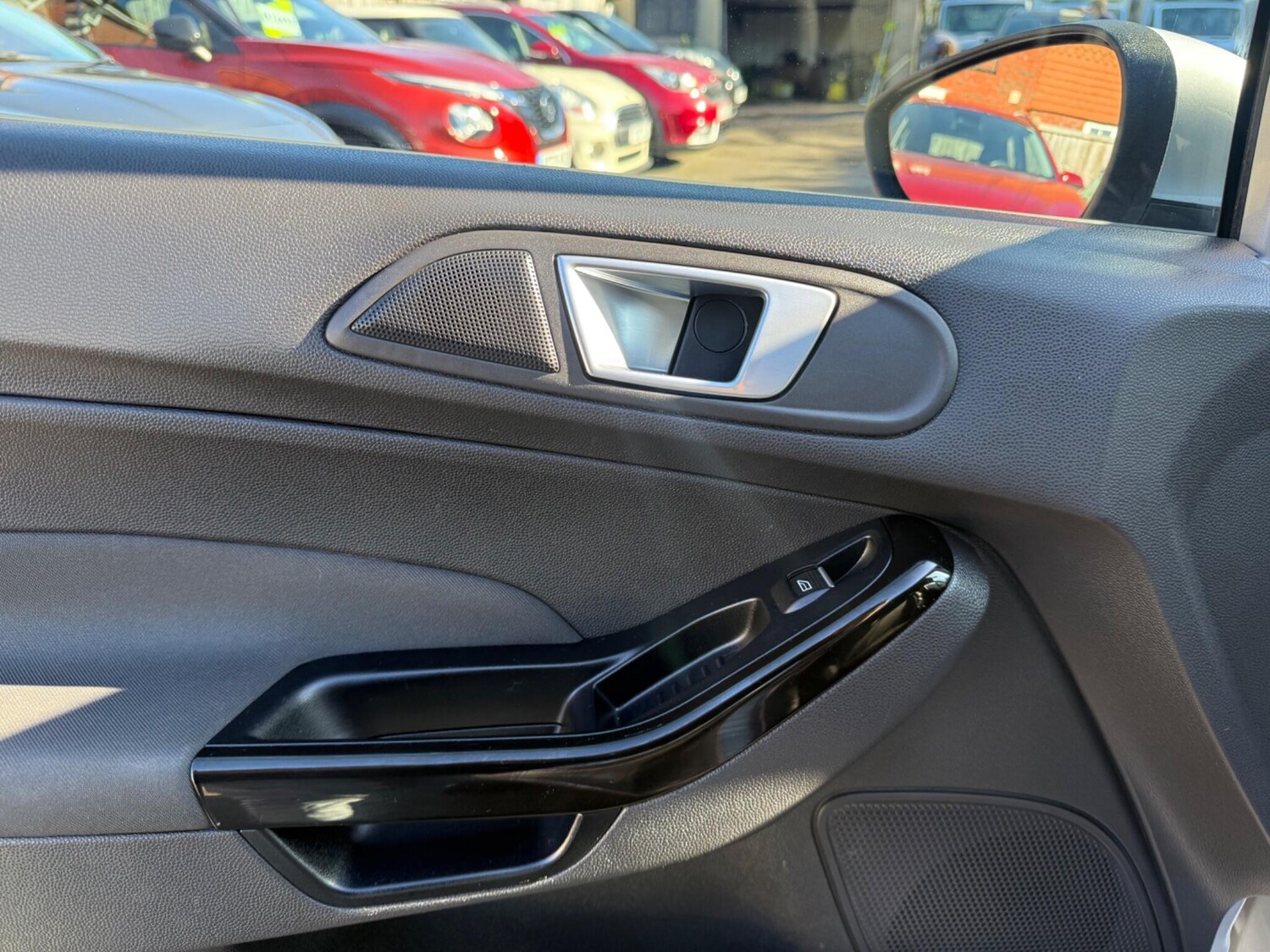 Used Ford Fiesta 2017 for sale - 77950509: Photo 18