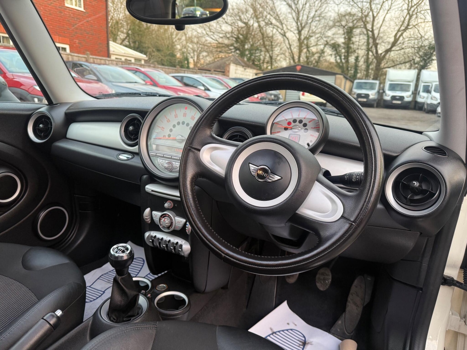 Used MINI Hatch 2010 for sale - 78022390: Photo 2