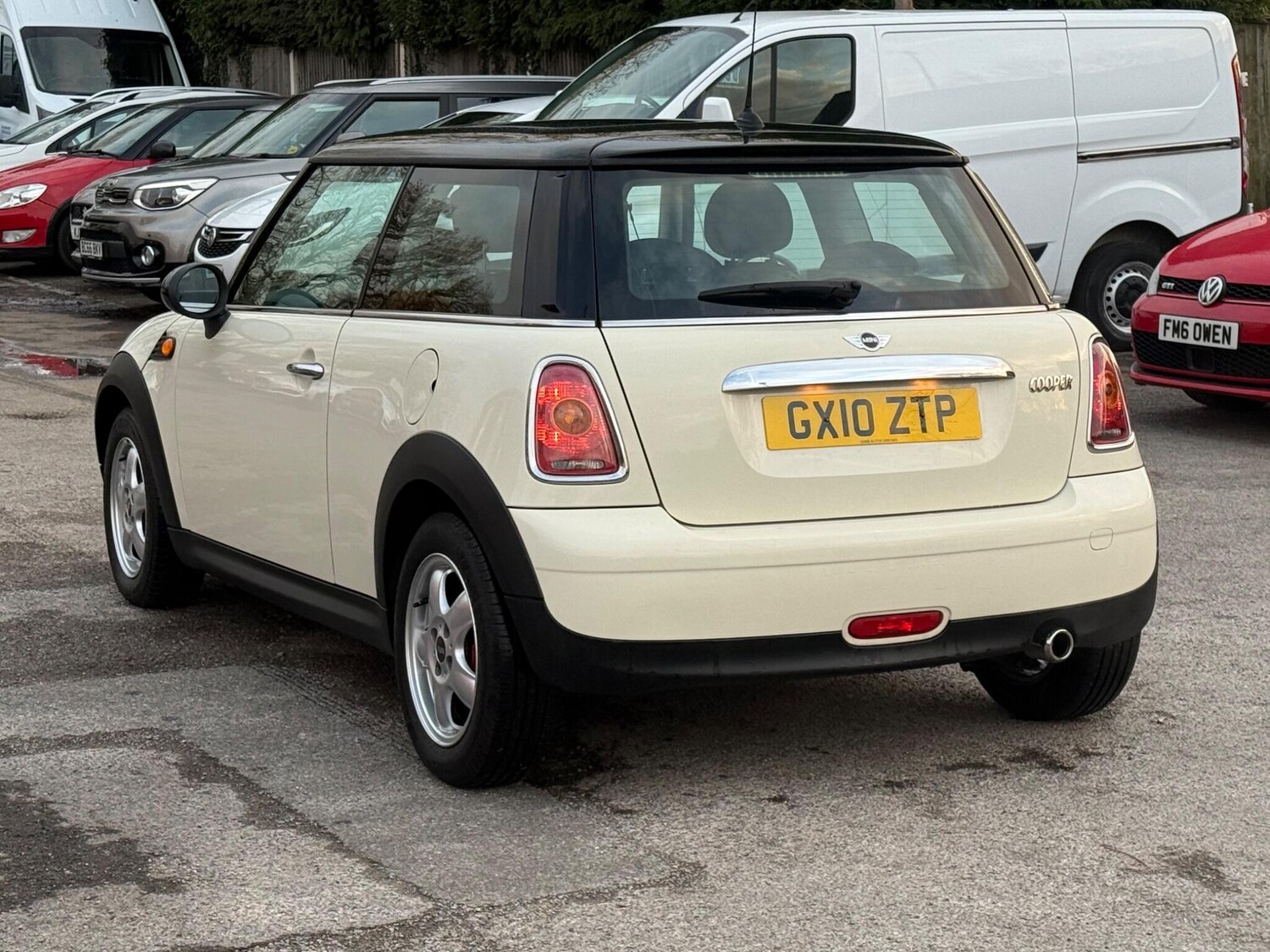 Used MINI Hatch 2010 for sale - 78022390: Photo 5